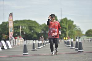 BIB: 0071
                            <button type="button" onclick="openModal(4943160)" class="btn btn-primary btn-sm float-right btn-popup" data-toggle="modal" data-target=".modal-high-quality">
                        <i class="fas fa-shopping-cart"></i> Add to Cart
                    </button>
                                            <button type="button" onclick="isThisMe(4943160, true)" class="btn btn-success btn-sm float-right btn-popup btn-isme hidden" data-toggle="tooltip" data-placement="bottom" title="นี่คือรูปของคุณใช่ไหม คลิกที่นี่เพื่อเอาเข้าอัลบั้ม">
                        <i class="fas fa-plus"></i> Add to album
                    </button>
                    <button type="button" onclick="isThisMe(4943160, false)" class="btn btn-warning btn-sm float-right btn-popup btn-isnotme hidden">
                        <i class="fas fa-ban"></i> Remove from album
                    </button>